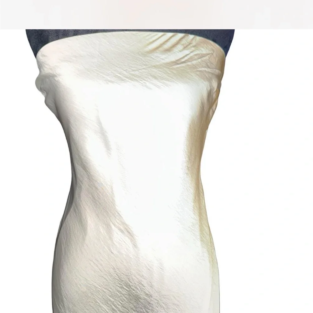 The A&F Julia Slip Strapless Maxi Dress no scarf in cream size small